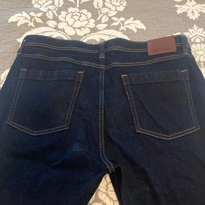 Mens Revtown 36x30 relaxed fit (automatic) dark indigo jeans!